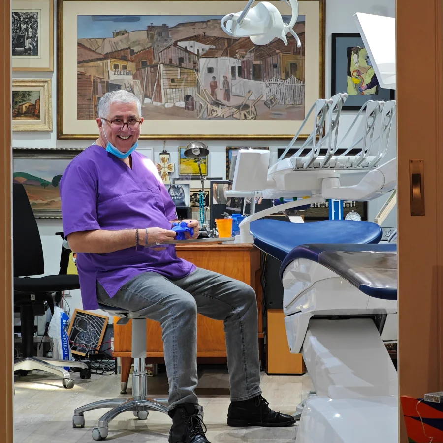 athens dental του χειρουργού οδοντιάτρου παναγιώτη ευθυμιάδη